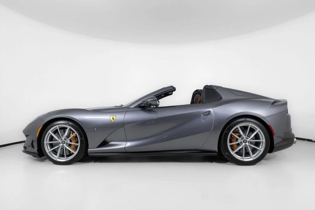 2021 Ferrari 812 GTS - Image 3 of 31