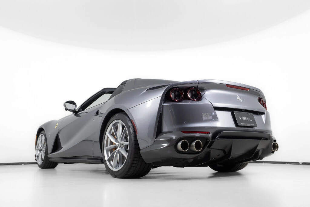 2021 Ferrari 812 GTS - Image 19 of 31
