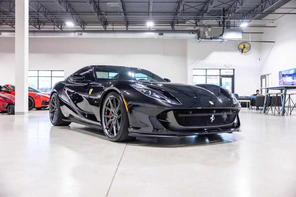 2021 Ferrari 812 GTS - Image 3 of 31