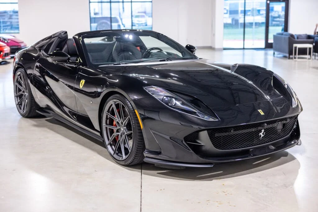 2021 Ferrari 812 GTS - Image 10 of 31