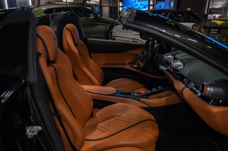 2021 Ferrari 812 GTS - Image 29 of 31