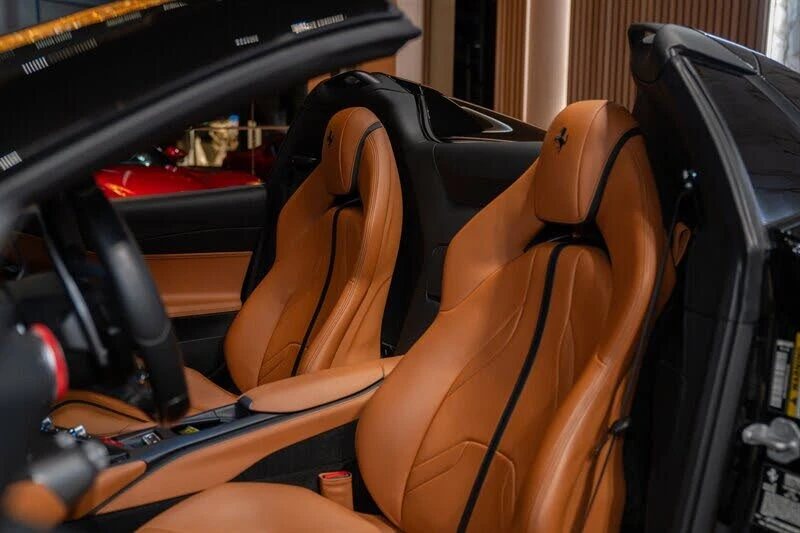 2021 Ferrari 812 GTS - Image 7 of 31