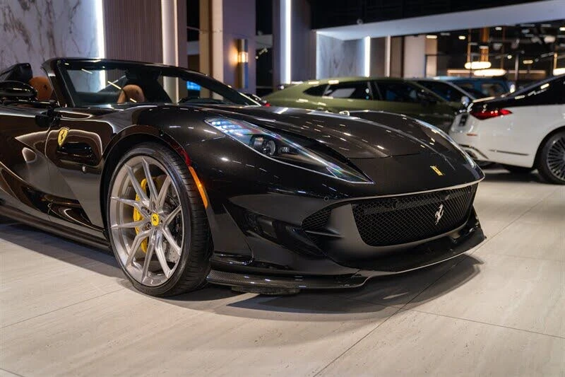 2021 Ferrari 812 GTS - Image 13 of 31