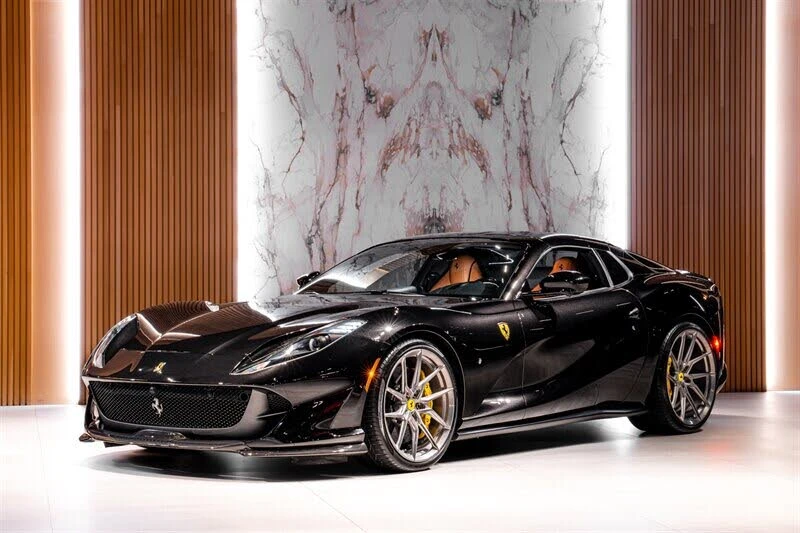 2021 Ferrari 812 GTS - Image 2 of 31