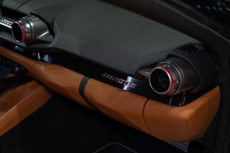 2021 Ferrari 812 GTS - Image 27 of 31
