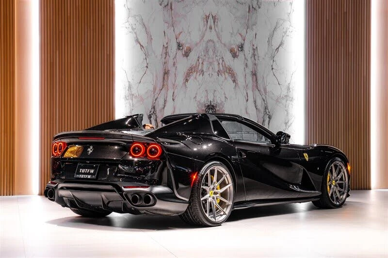 2021 Ferrari 812 GTS - Image 3 of 31