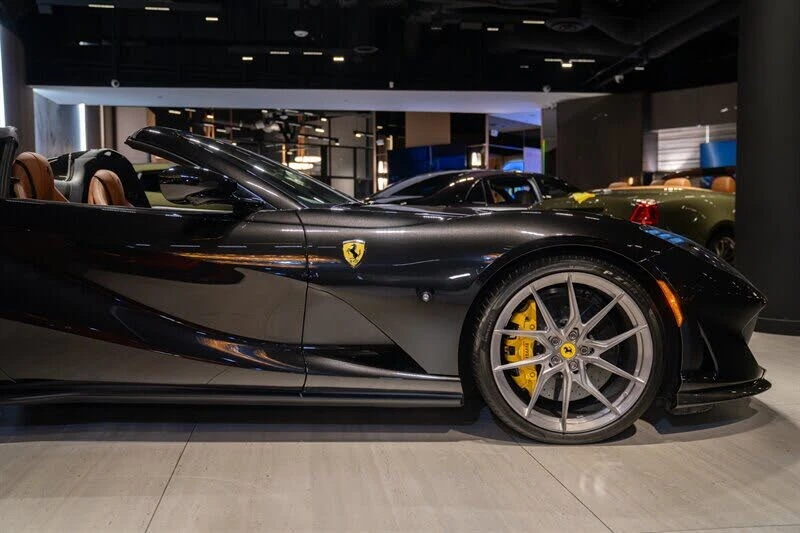 2021 Ferrari 812 GTS - Image 26 of 31