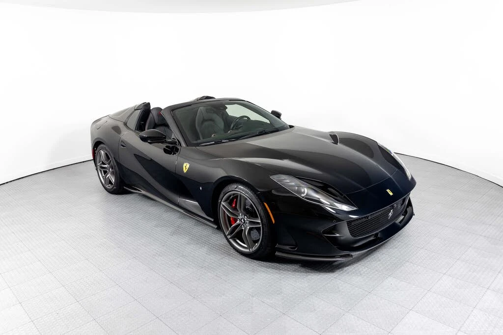 2021 Ferrari 812 GTS - Image 2 of 31