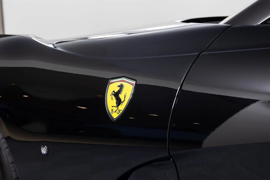 2021 Ferrari 812 GTS - Image 31 of 31