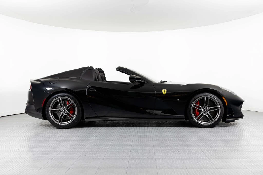 2021 Ferrari 812 GTS - Image 3 of 31