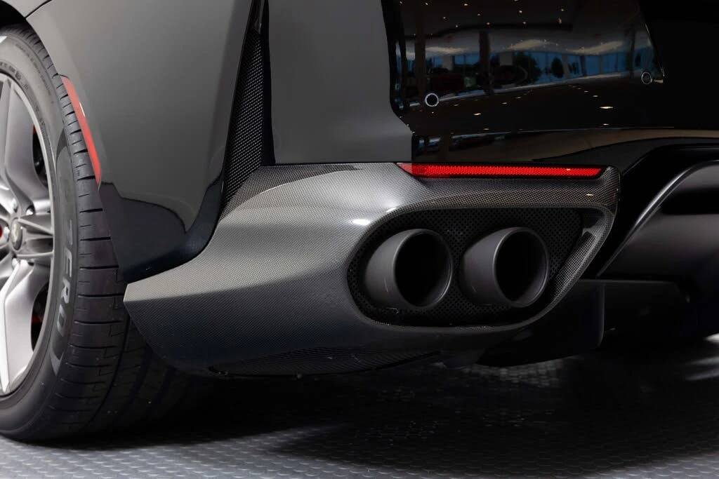 2021 Ferrari 812 GTS - Image 25 of 31