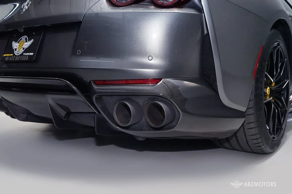 2021 Ferrari 812 GTS - Image 10 of 31