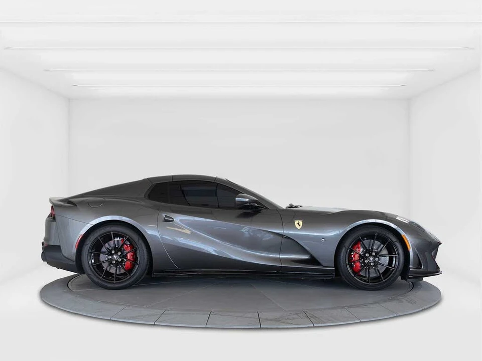 2021 Ferrari 812 GTS - Image 6 of 7