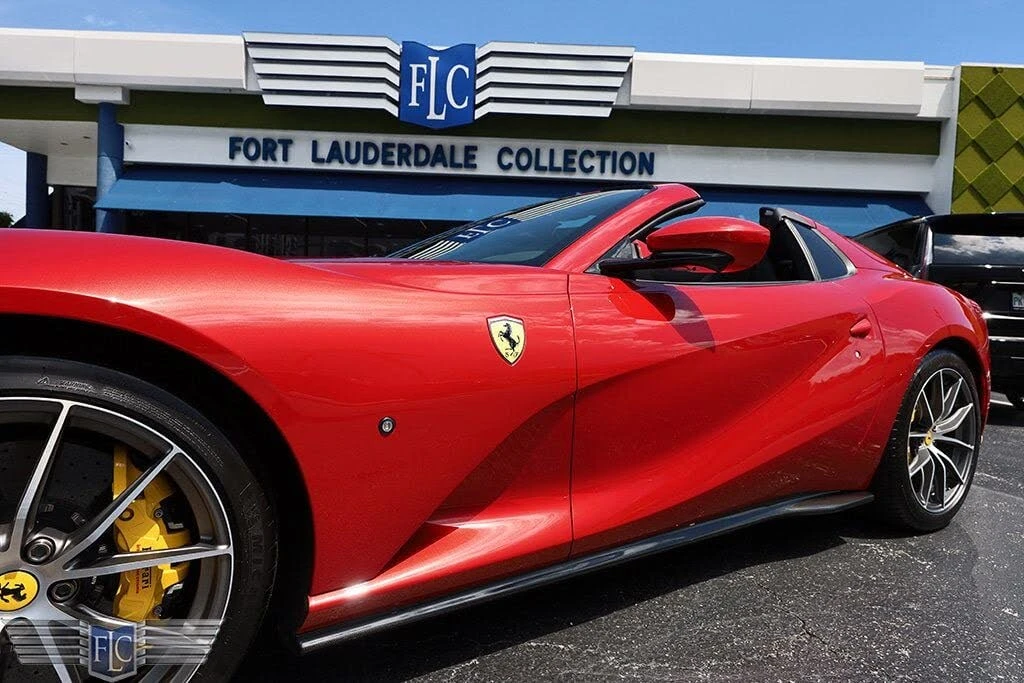 2021 Ferrari 812 GTS - Image 10 of 31
