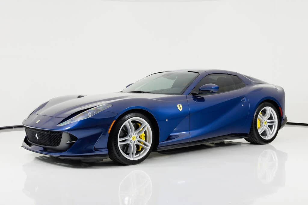 2021 Ferrari 812 GTS - Image 9 of 31