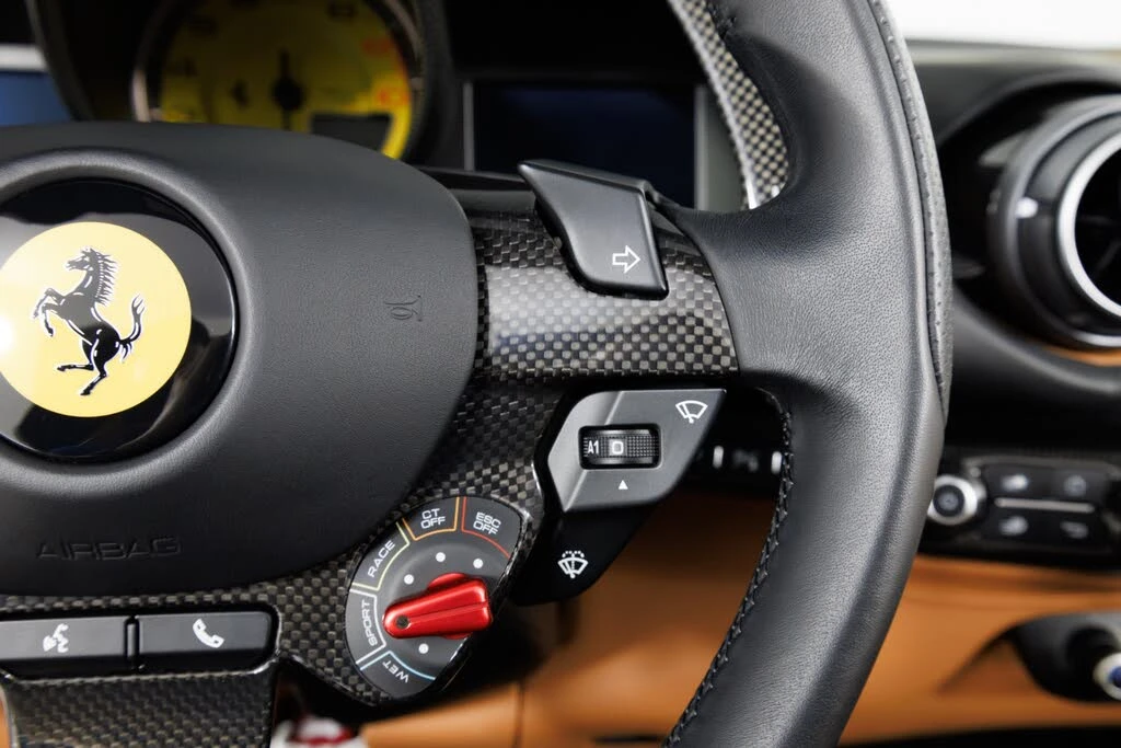 2021 Ferrari 812 GTS - Image 27 of 31