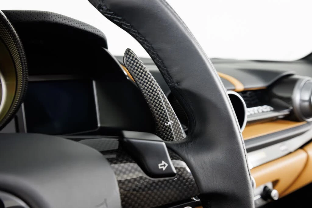2021 Ferrari 812 GTS - Image 25 of 31