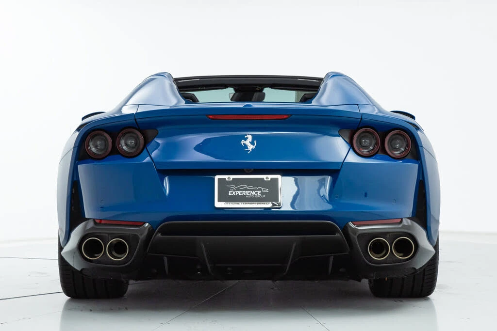 2021 Ferrari 812 GTS - Image 9 of 31