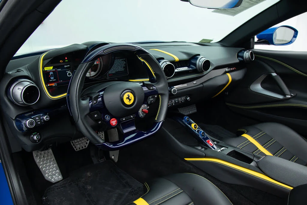 2021 Ferrari 812 GTS - Image 4 of 31