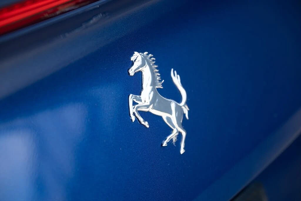 2021 Ferrari 812 GTS - Image 25 of 31