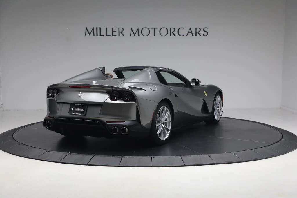 2021 Ferrari 812 GTS - Image 7 of 31