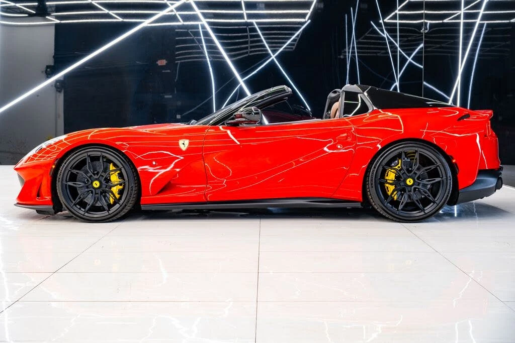 2021 Ferrari 812 GTS - Image 19 of 31