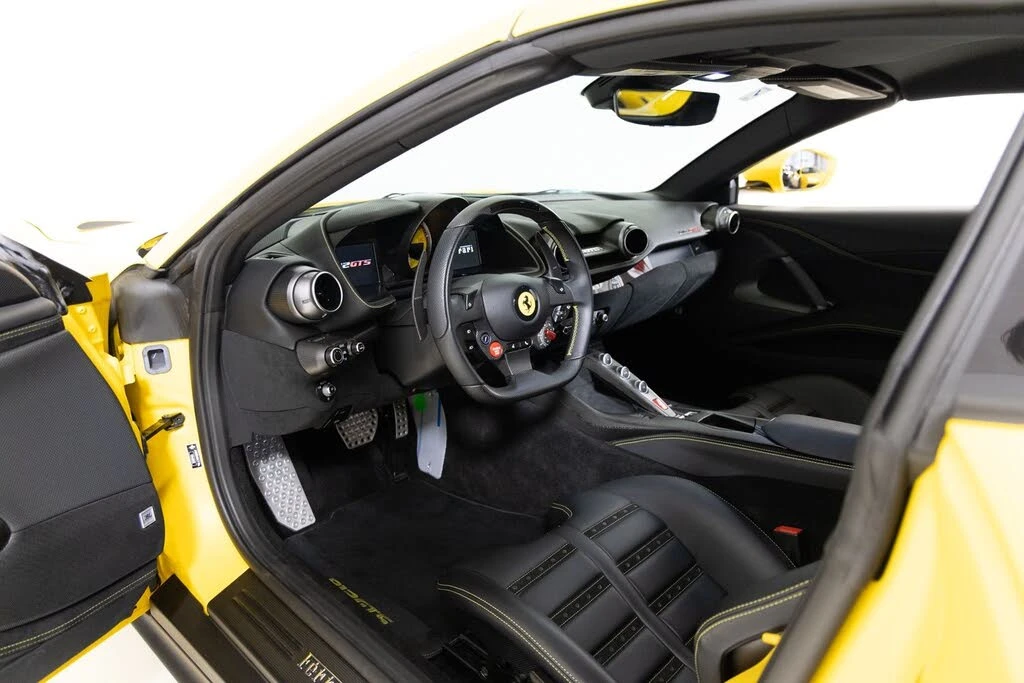 2021 Ferrari 812 GTS - Image 16 of 31