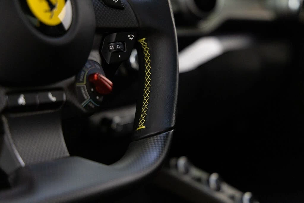 2021 Ferrari 812 GTS - Image 21 of 31