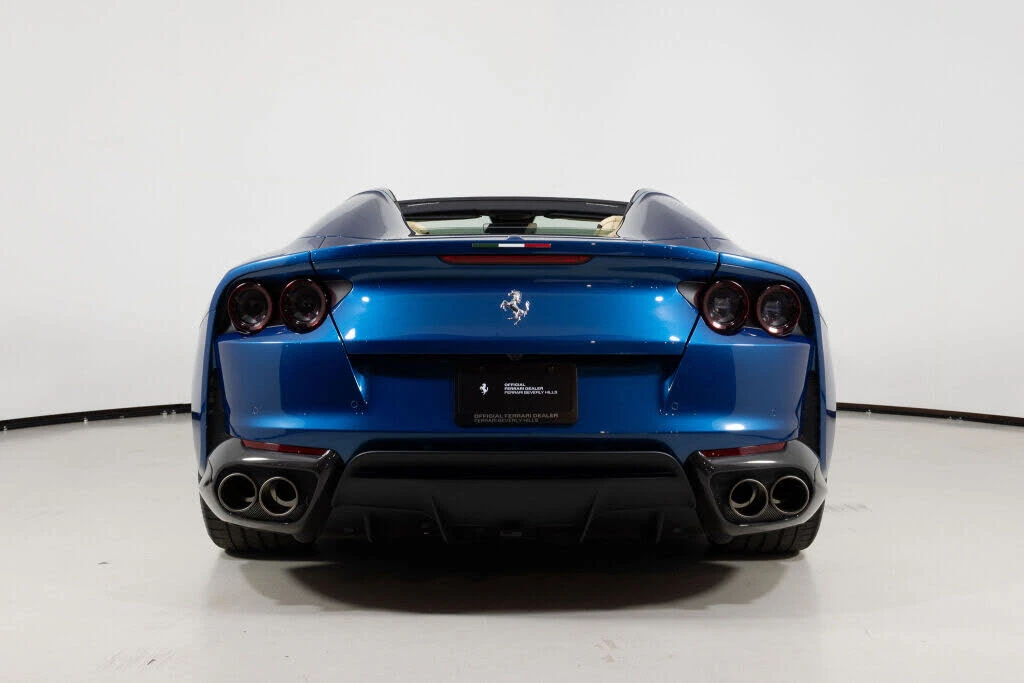 2021 Ferrari 812 GTS - Image 6 of 31