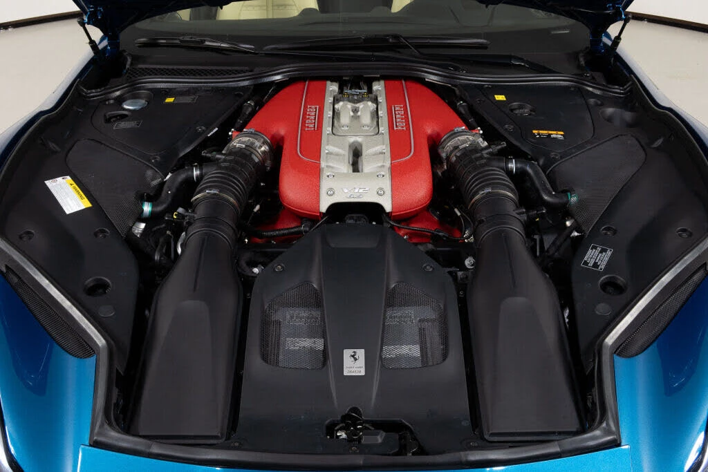 2021 Ferrari 812 GTS - Image 26 of 31