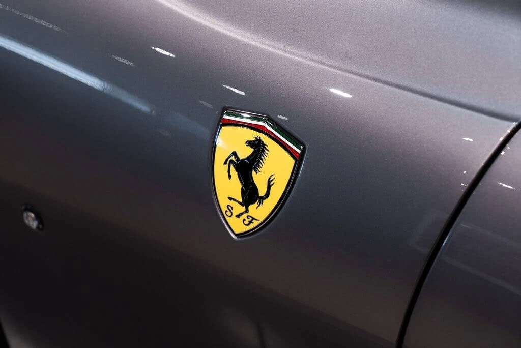 2021 Ferrari 812 GTS - Image 12 of 31
