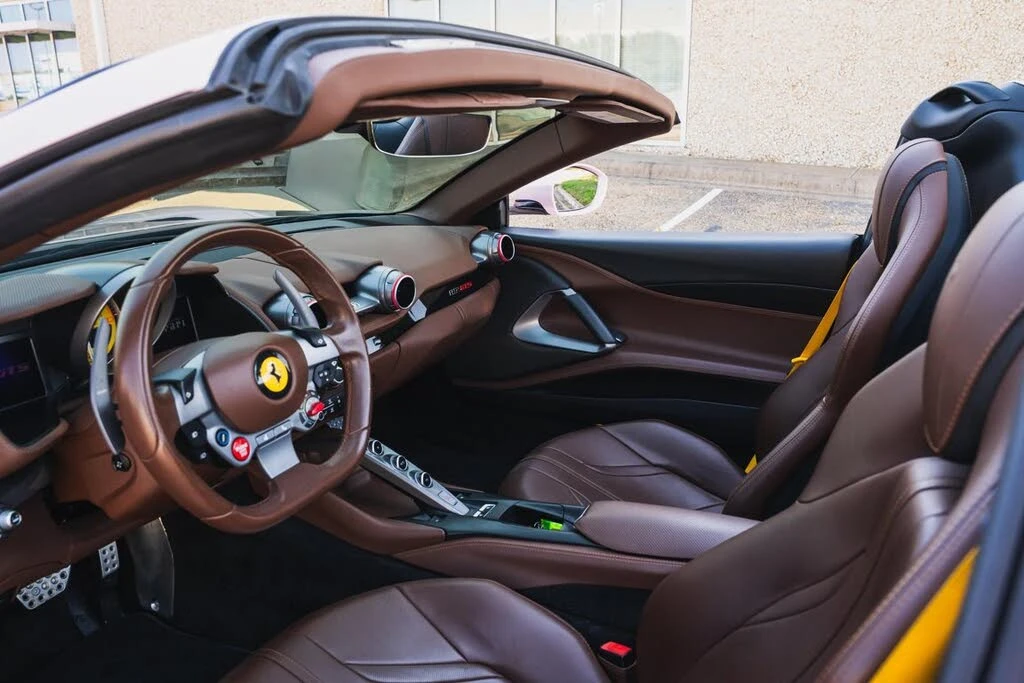 2021 Ferrari 812 GTS - Image 2 of 31