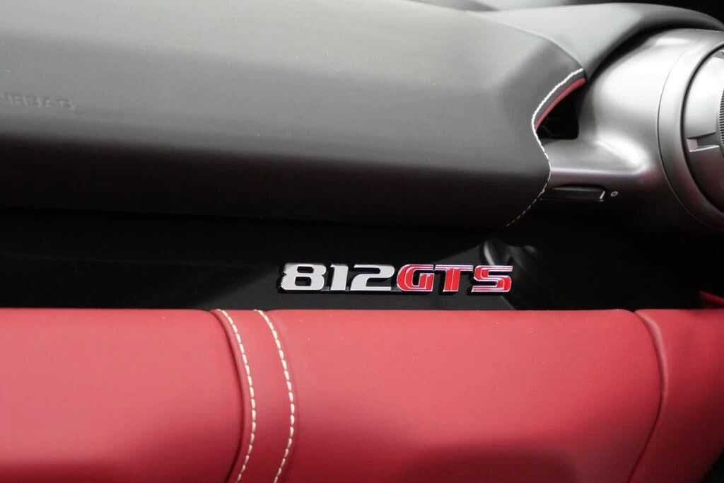 2021 Ferrari 812 GTS - Image 15 of 31