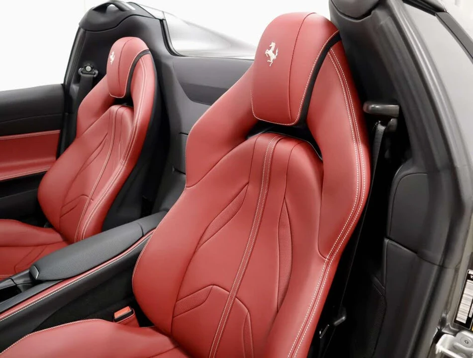 2021 Ferrari 812 GTS - Image 21 of 31