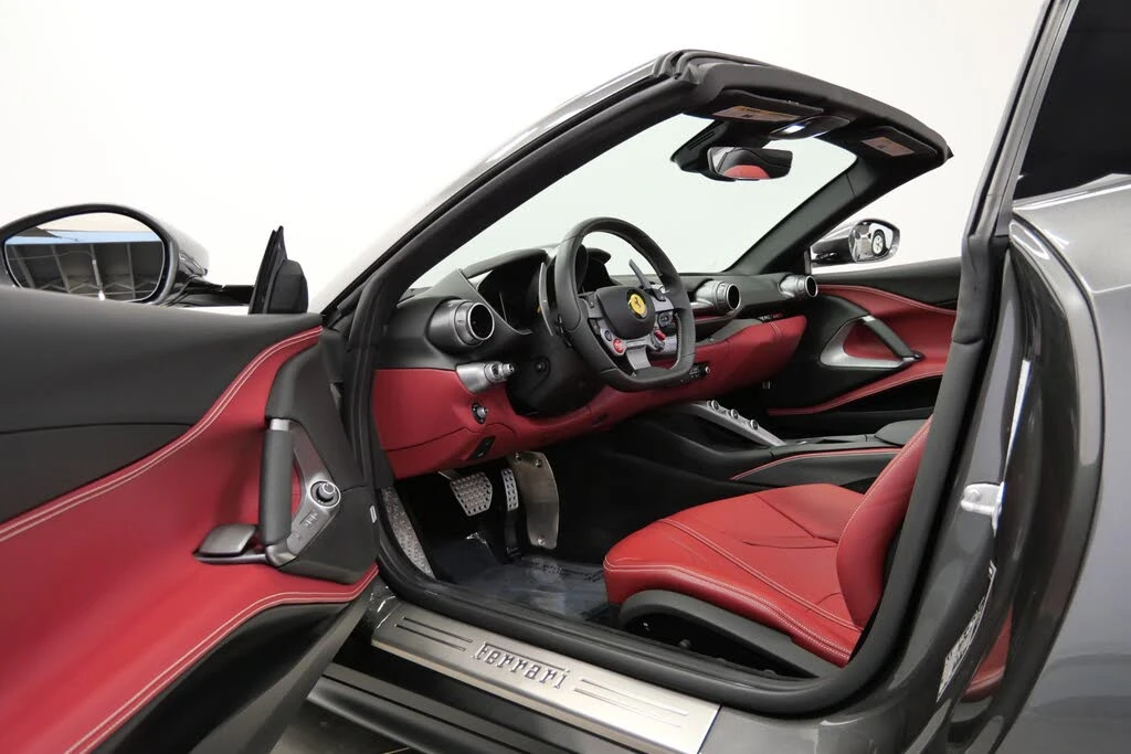 2021 Ferrari 812 GTS - Image 22 of 31