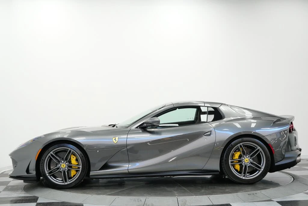 2021 Ferrari 812 GTS - Image 6 of 31
