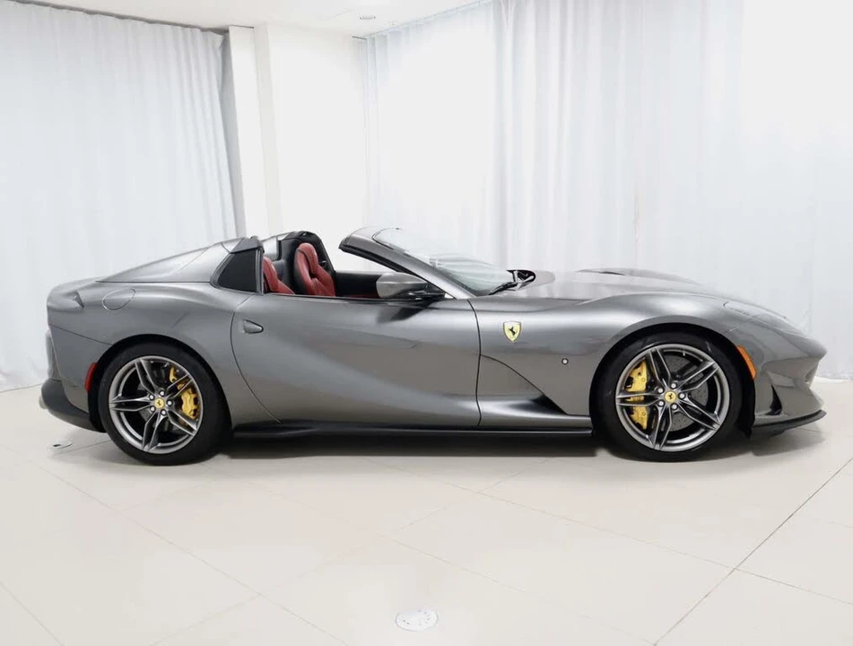 2021 Ferrari 812 GTS - Image 6 of 31