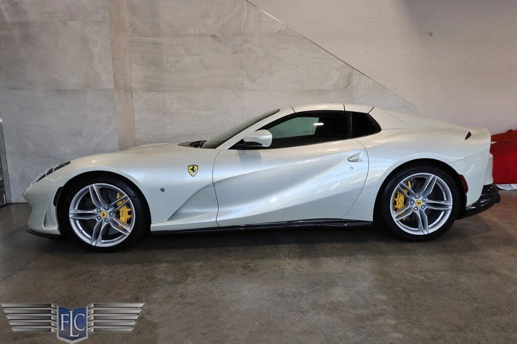 2021 Ferrari 812 GTS - Image 3 of 31