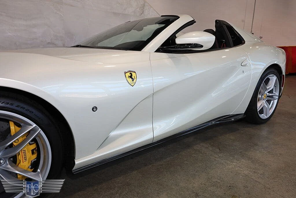 2021 Ferrari 812 GTS - Image 11 of 31