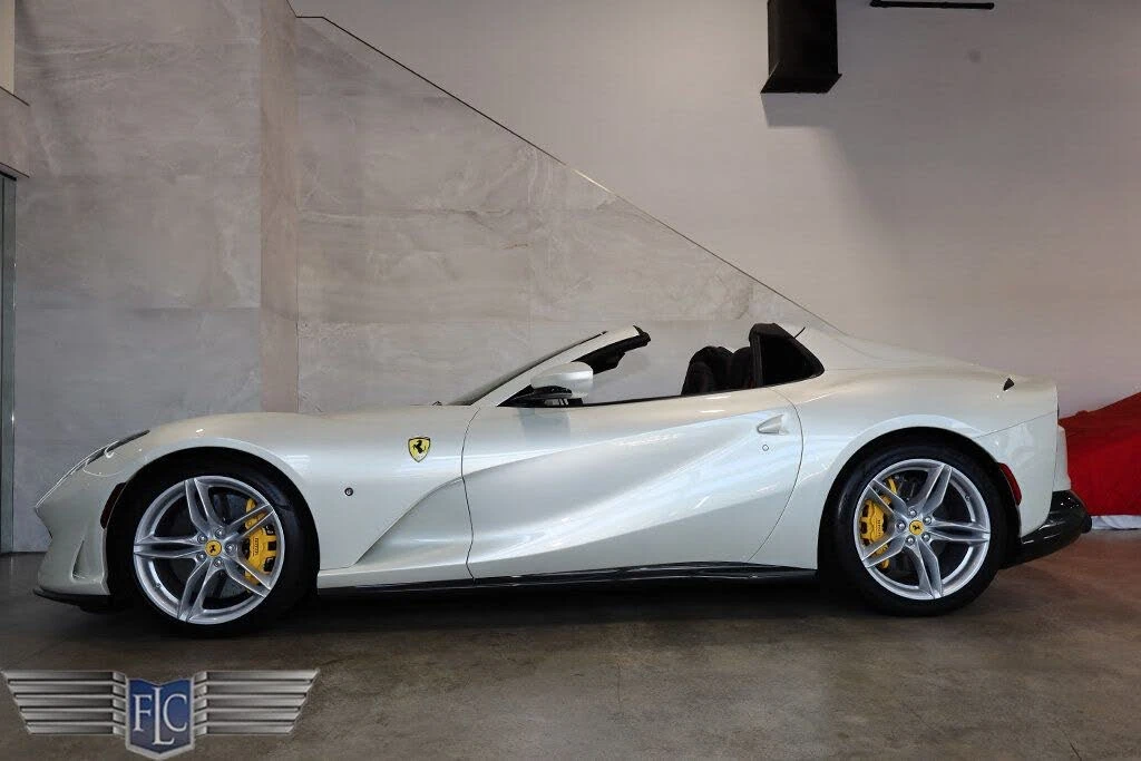 2021 Ferrari 812 GTS - Image 15 of 31