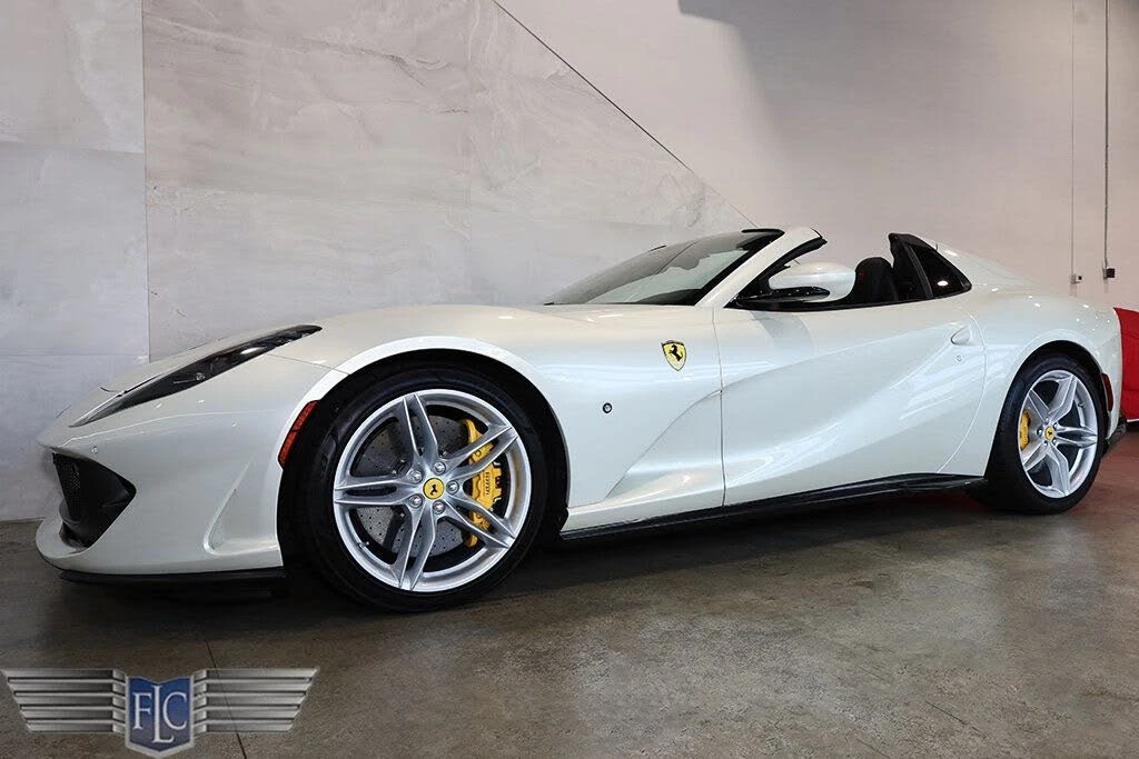 2021 Ferrari 812 GTS - Image 18 of 31