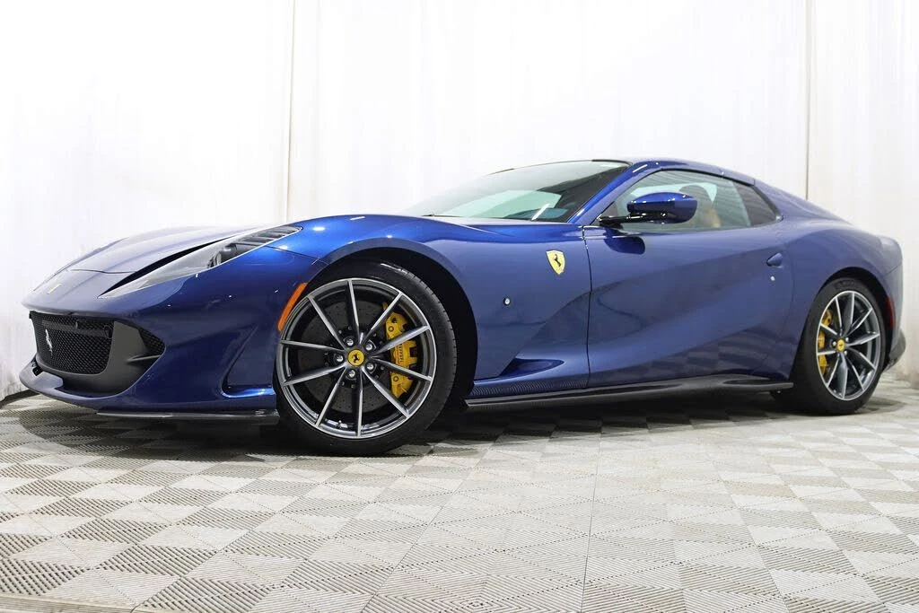 2021 Ferrari 812 GTS - Image 2 of 31