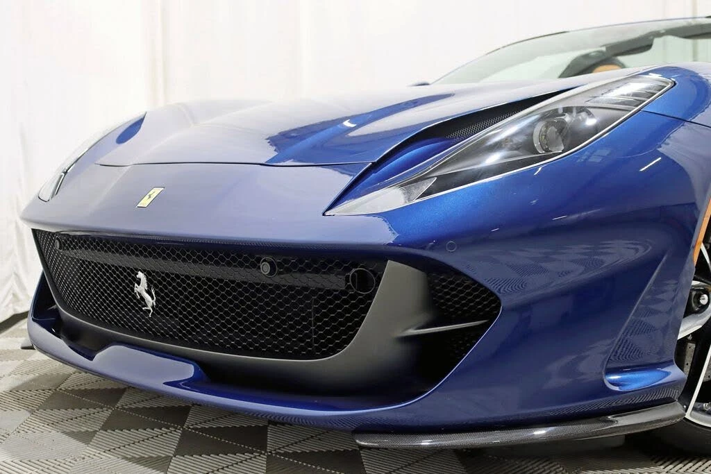 2021 Ferrari 812 GTS - Image 10 of 31
