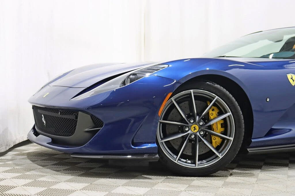 2021 Ferrari 812 GTS - Image 4 of 31