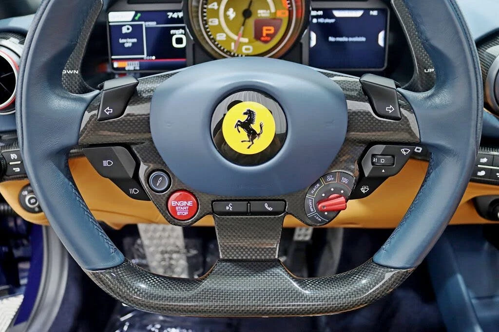 2021 Ferrari 812 GTS - Image 25 of 31
