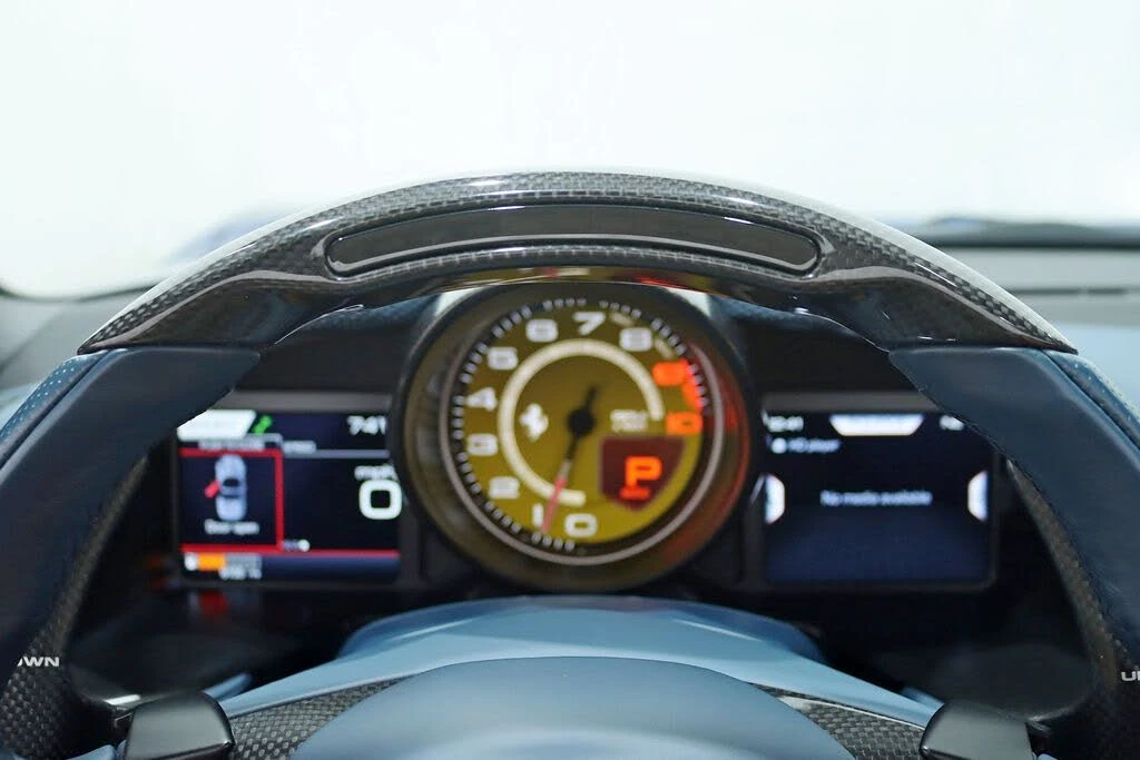 2021 Ferrari 812 GTS - Image 26 of 31