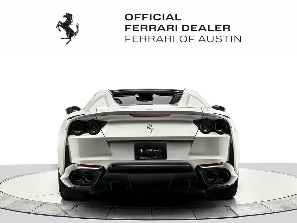 2021 Ferrari 812 GTS - Image 7 of 31