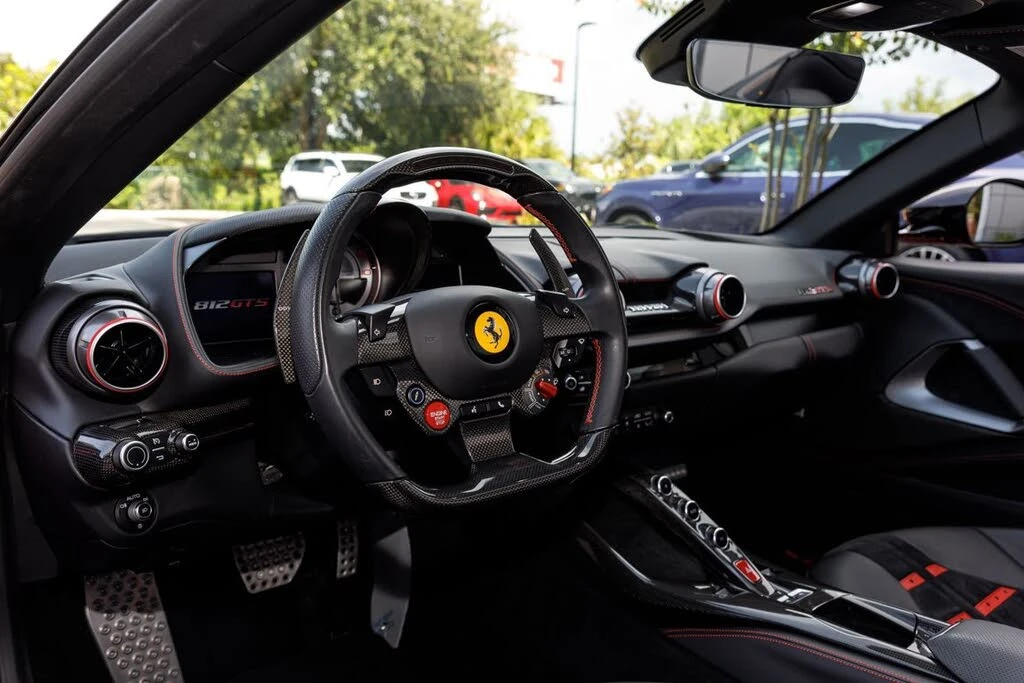 2021 Ferrari 812 GTS - Image 28 of 31