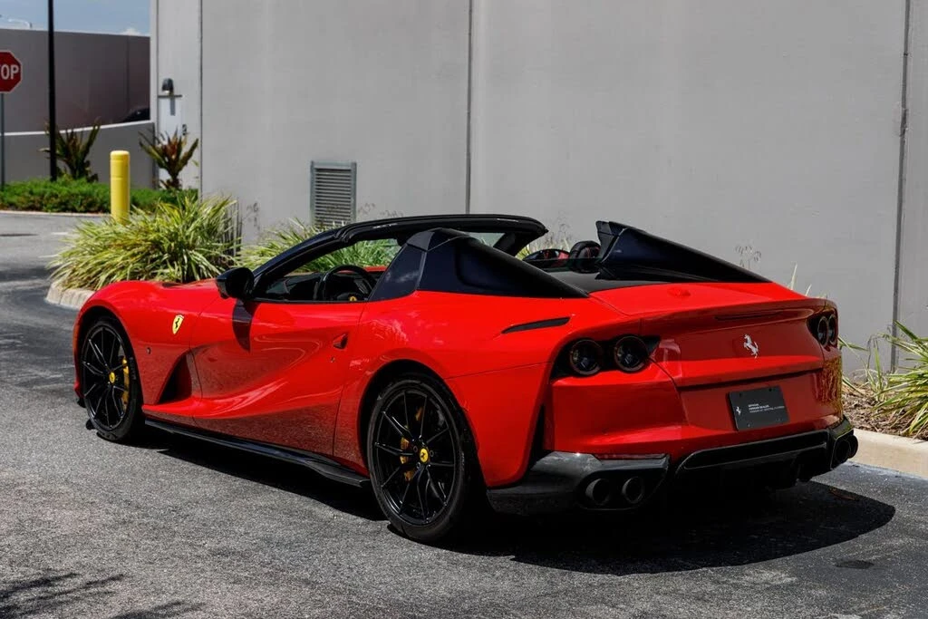 2021 Ferrari 812 GTS - Image 3 of 31