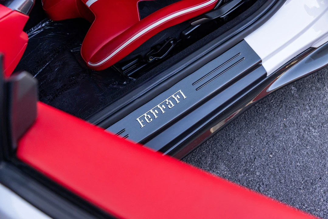 2021 Ferrari 812 GTS - Image 16 of 31